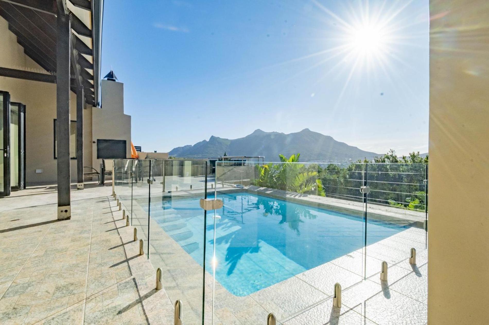 Houtbay Hilltop Villa