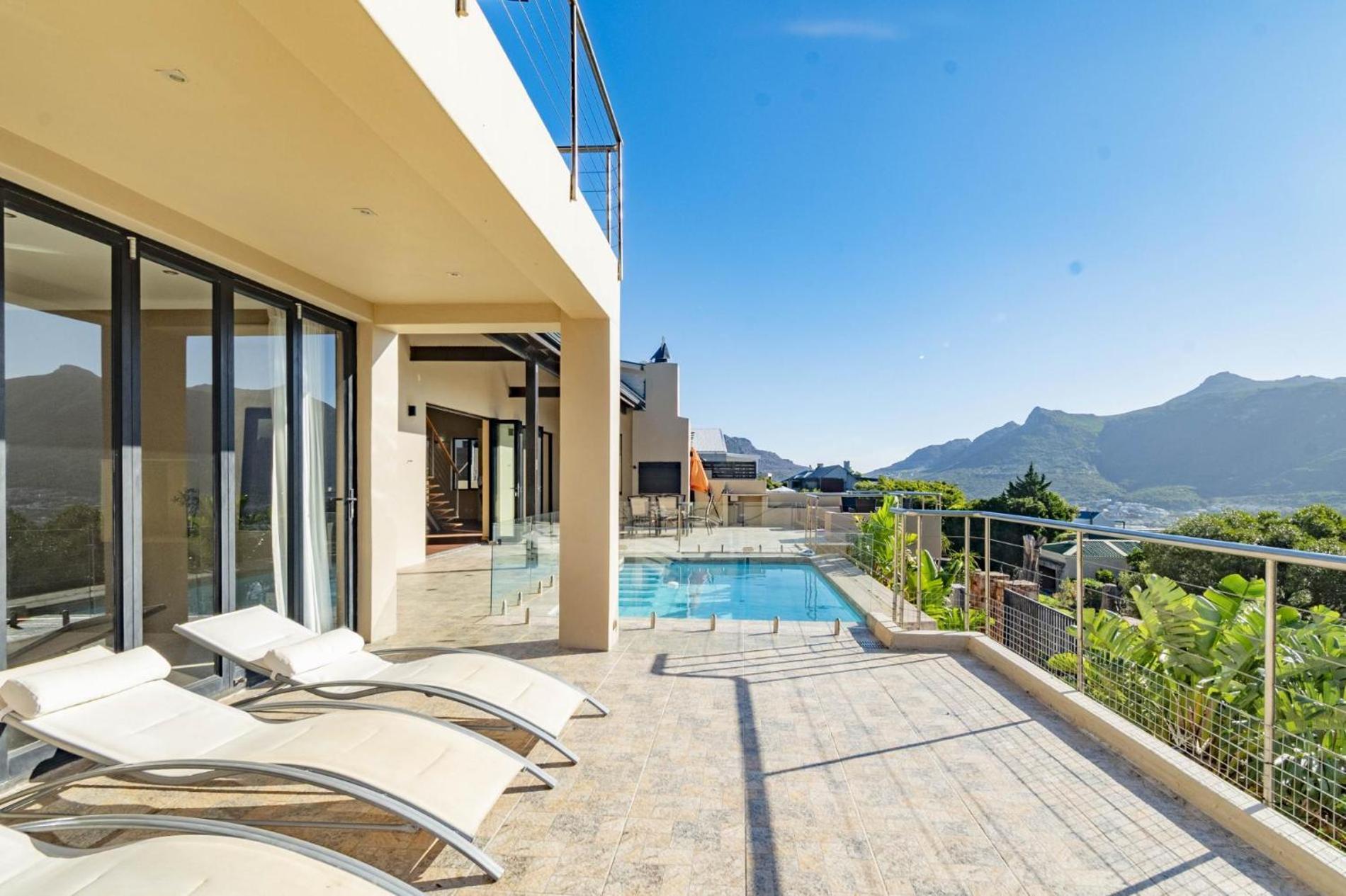 Houtbay Hilltop *