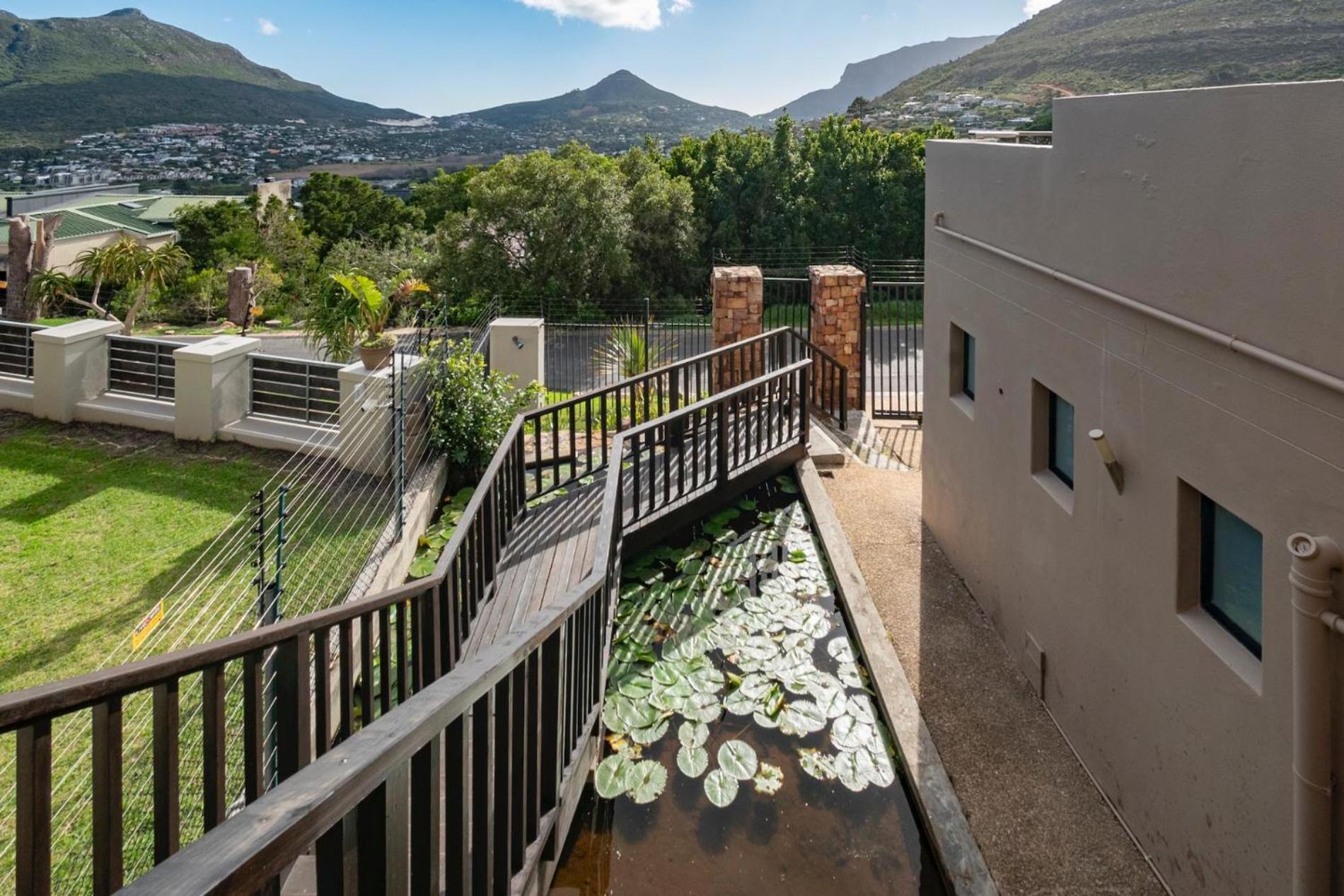 Houtbay Hilltop *